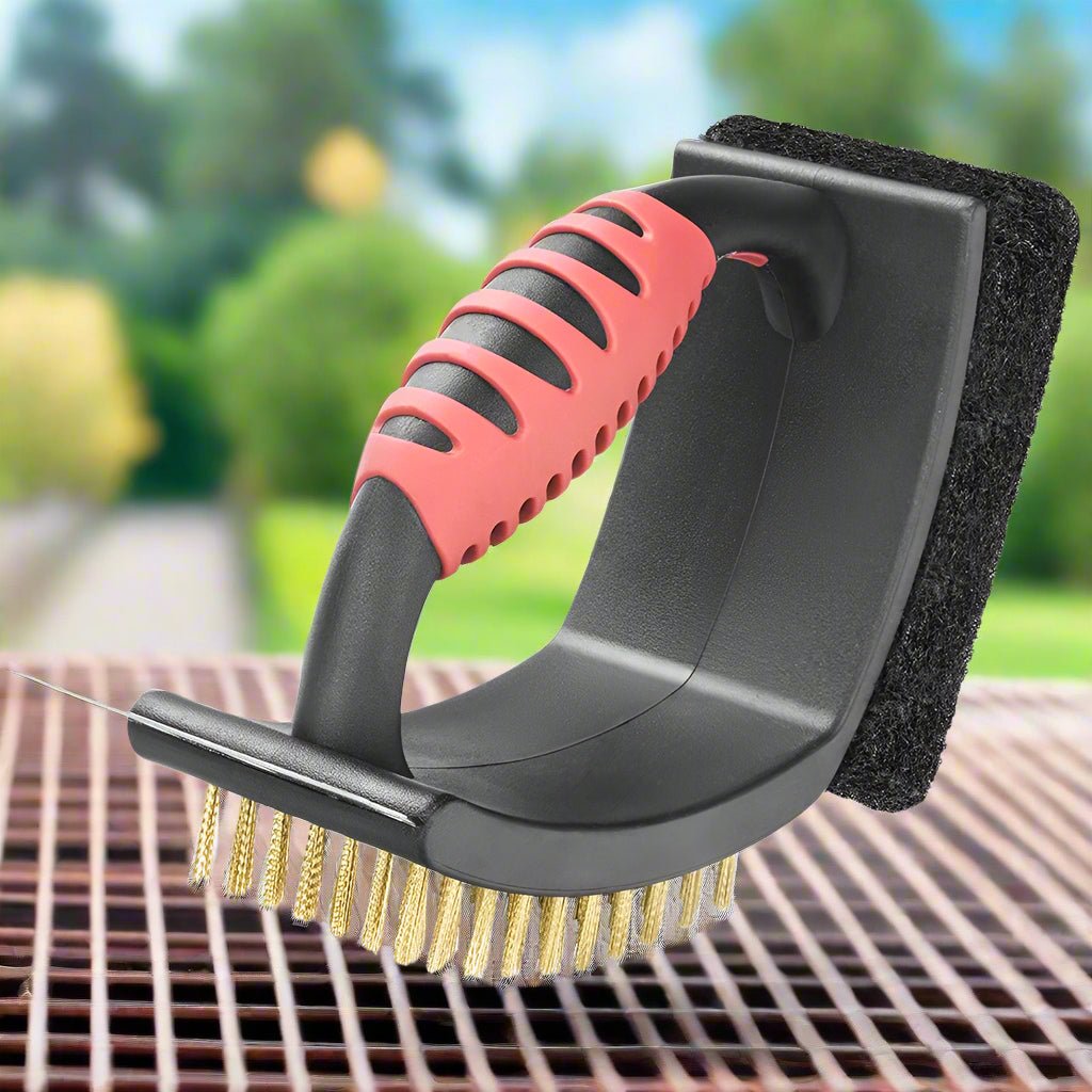 3 in 1 Grill Brush with Brass Bristles and Scraper - TRENDVYO
