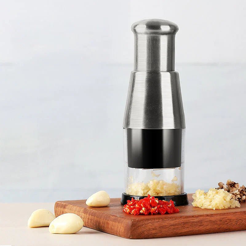 Compact Garlic Chopper for Fine Chopping - TRENDVYO