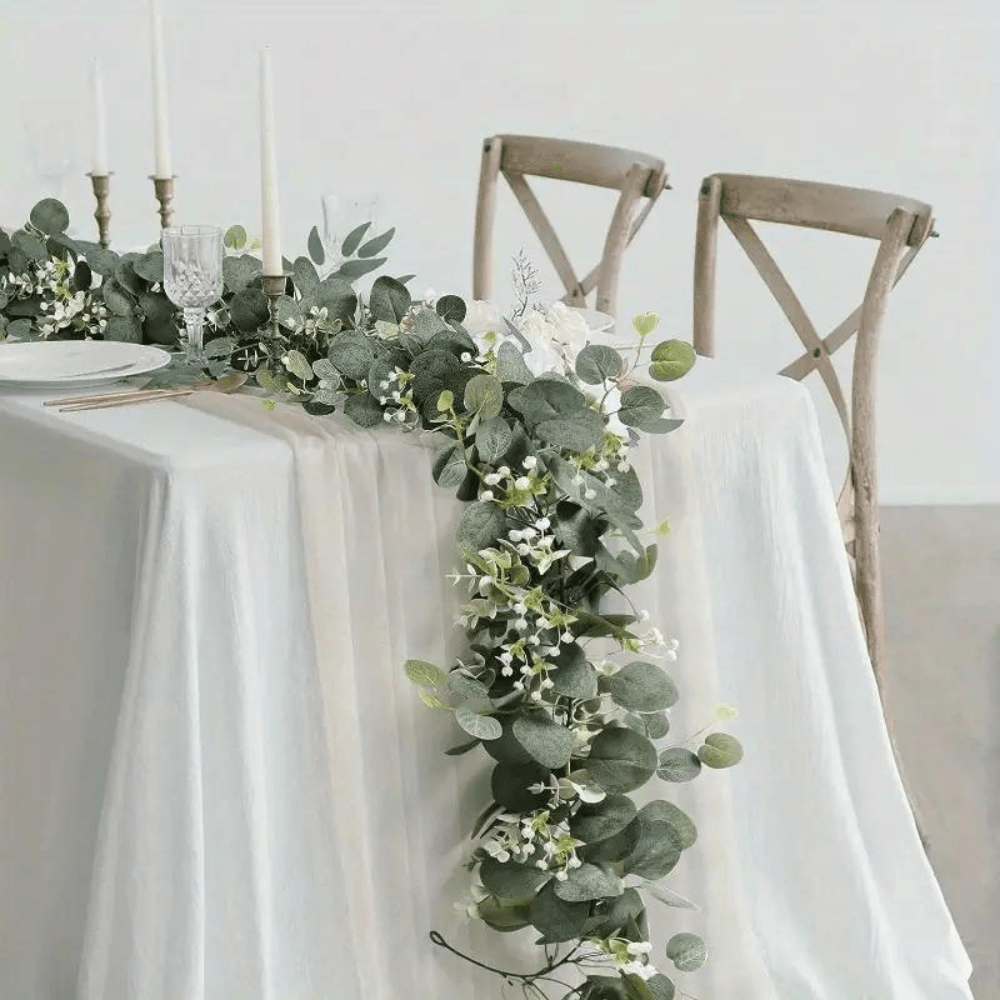 Elegant Decorative Faux Eucalyptus Garland - TRENDVYO