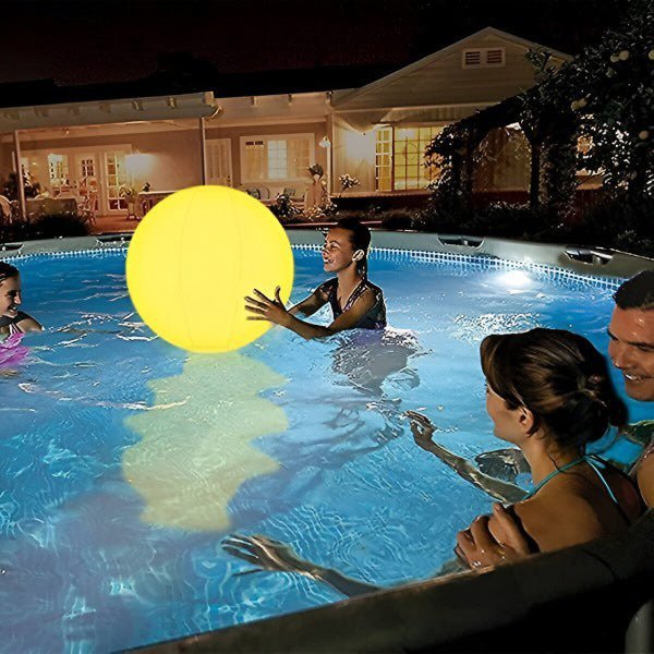 Inflatable Waterproof Pool Lamp - TRENDVYO