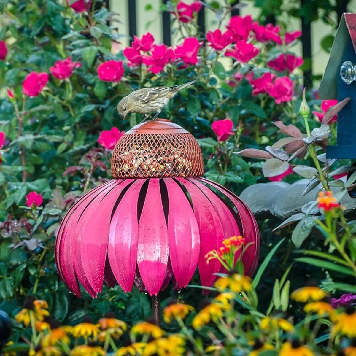 Outdoor Flower Bird Feeder - TRENDVYO