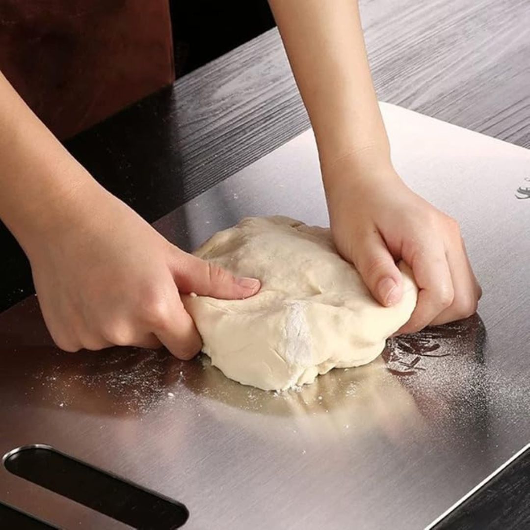 Titanium Cutting Board - TRENDVYO