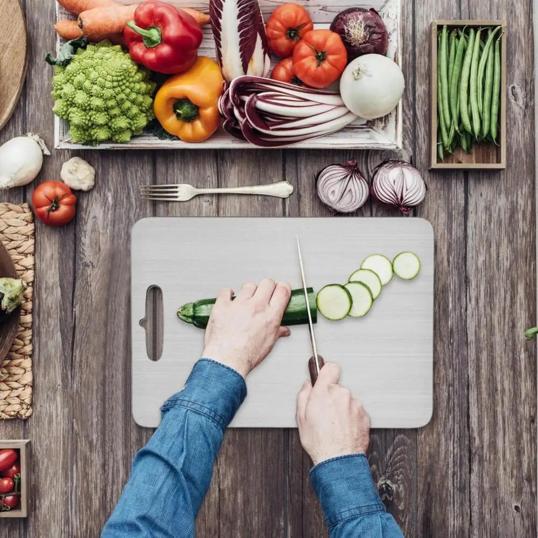 Titanium Cutting Board - TRENDVYO