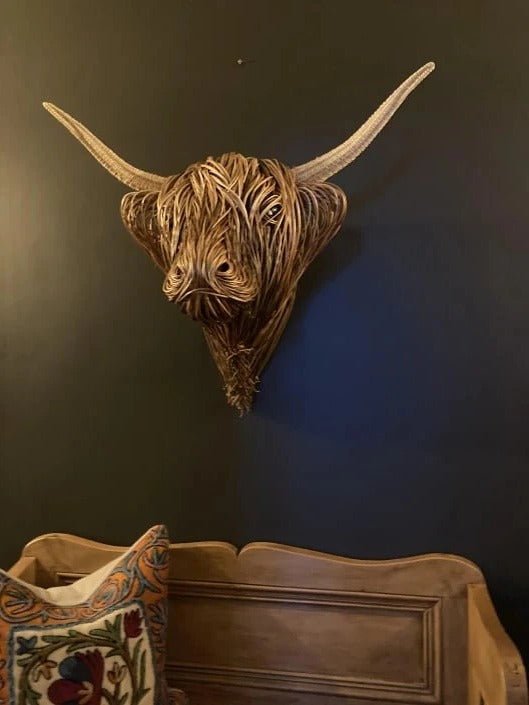 Wall-Mounted Cow Sculpture - TRENDVYO