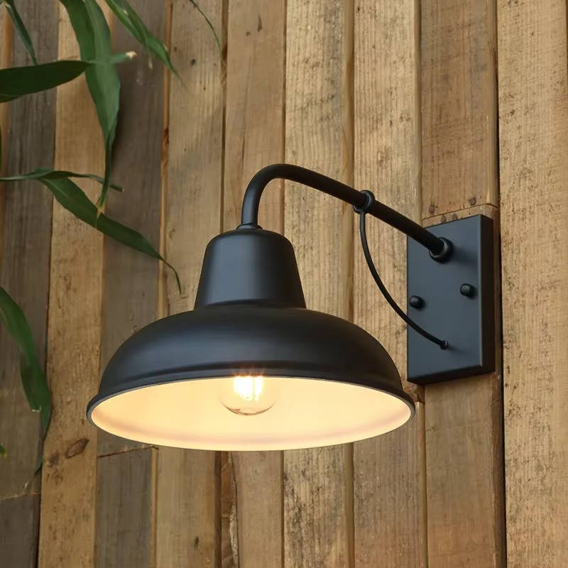 Antique Vintage Barn Light - TRENDVYO
