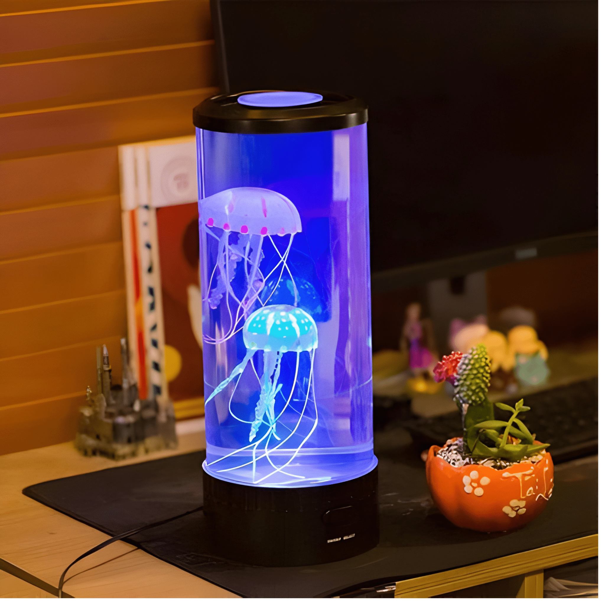 Jellyfish lamp with a soothing, ocean-inspired atmosphere - TRENDVYO