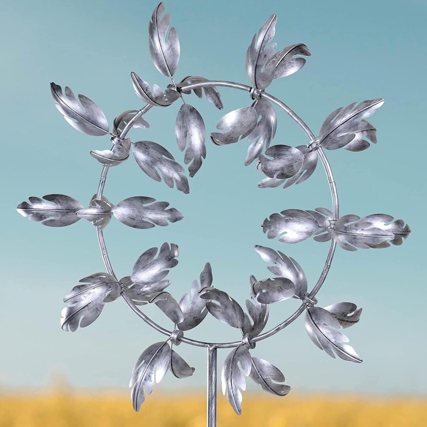 Magical metal windmill: Kinetic wind spinner for the garden - TRENDVYO