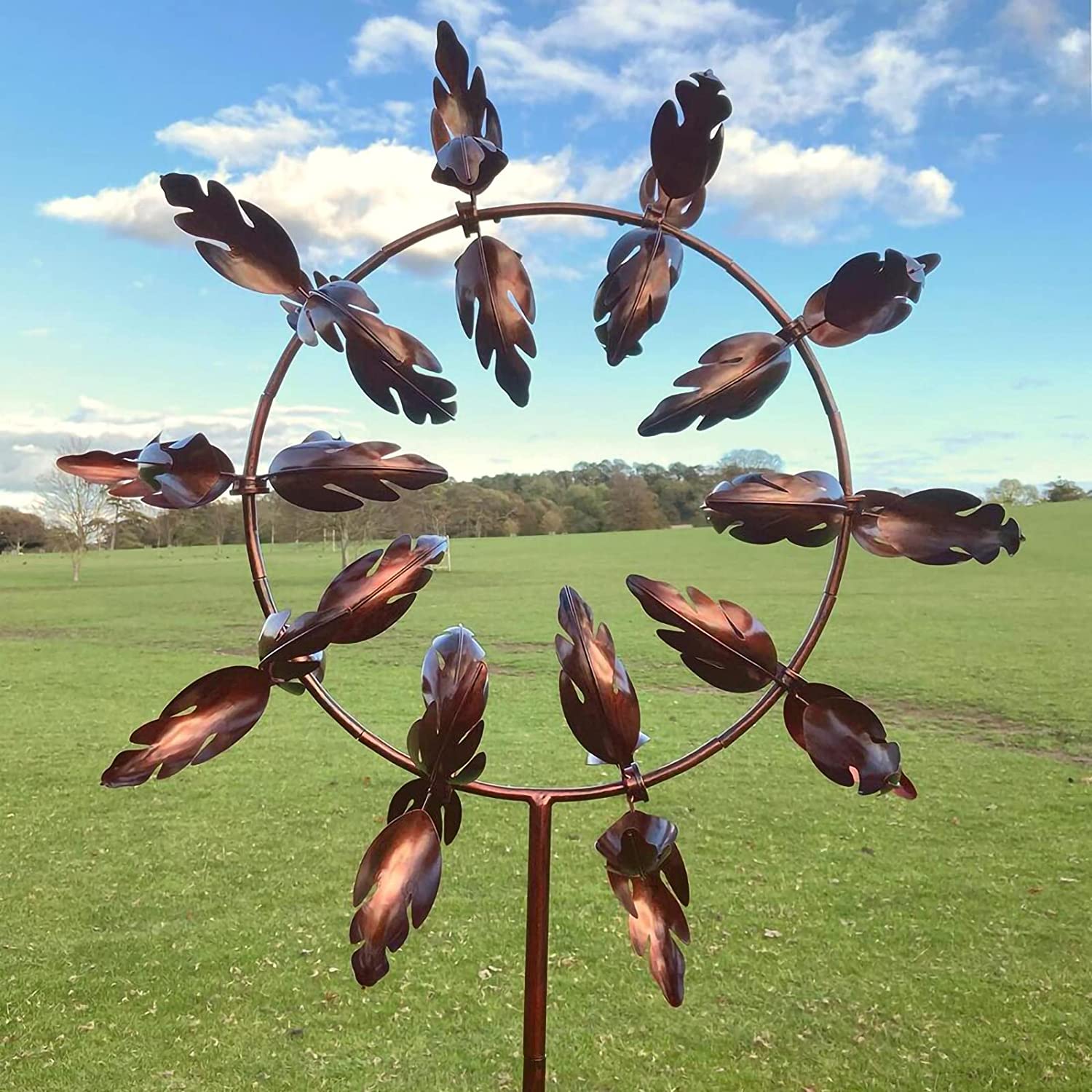 Magical metal windmill: Kinetic wind spinner for the garden - TRENDVYO