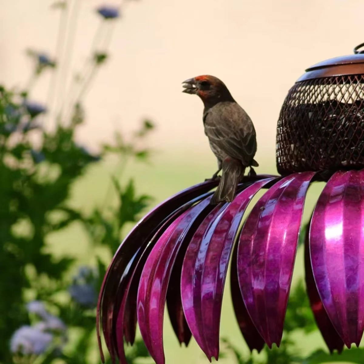 Outdoor Flower Bird Feeder - TRENDVYO