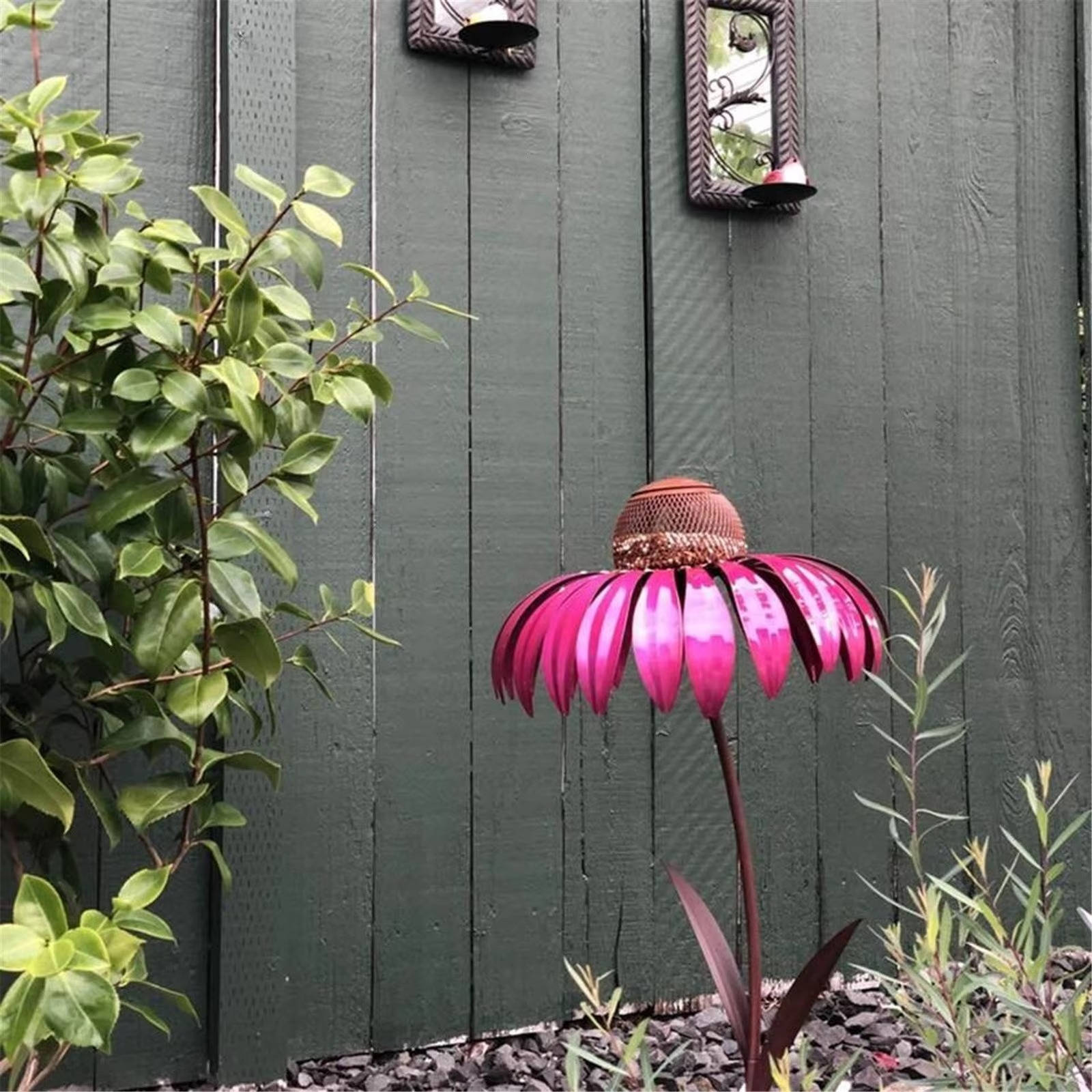 Outdoor Flower Bird Feeder - TRENDVYO