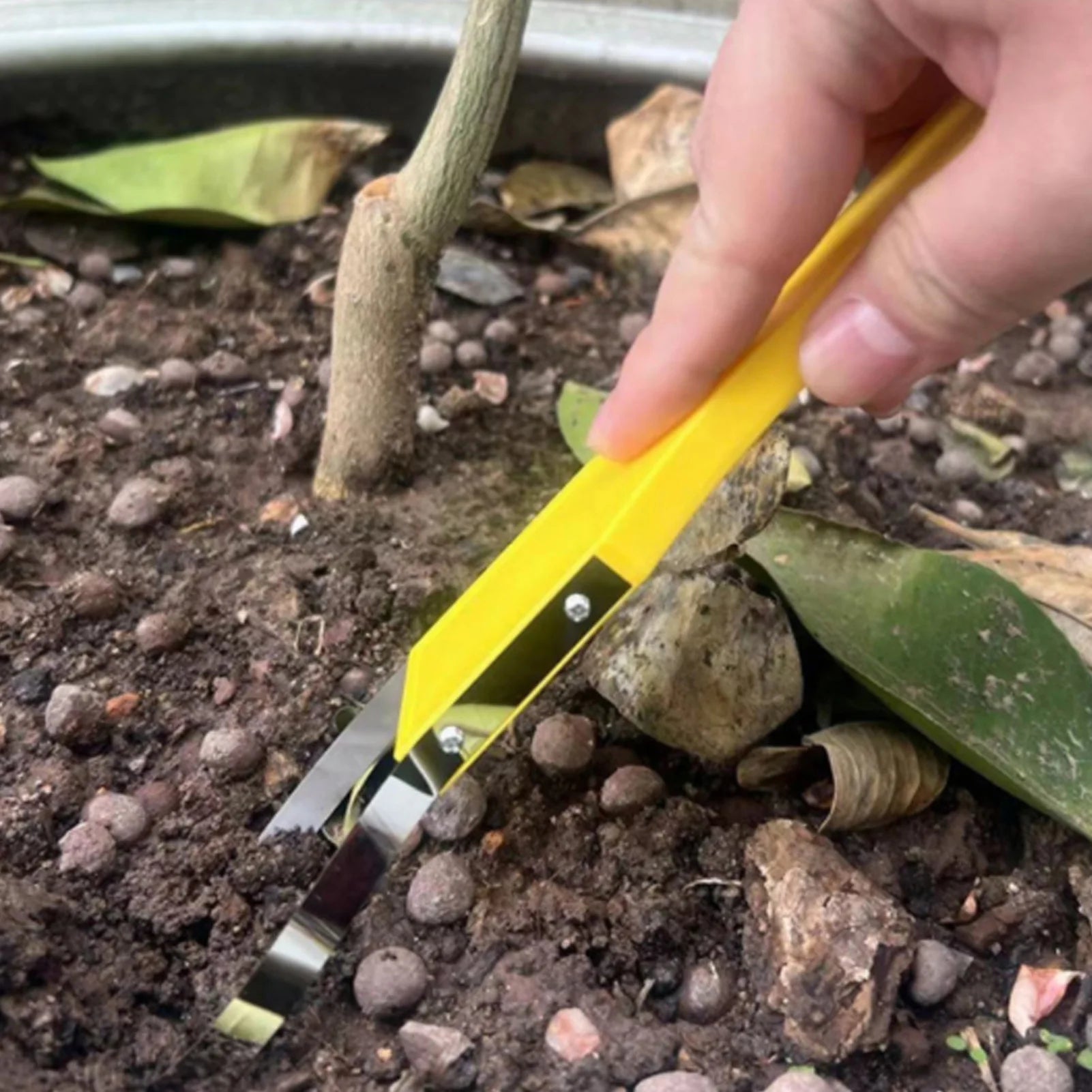 Portable Weeder Tool with Iron Loop Handle - TRENDVYO