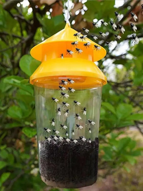 Reusable Outdoor Hanging Fly Trap - TRENDVYO