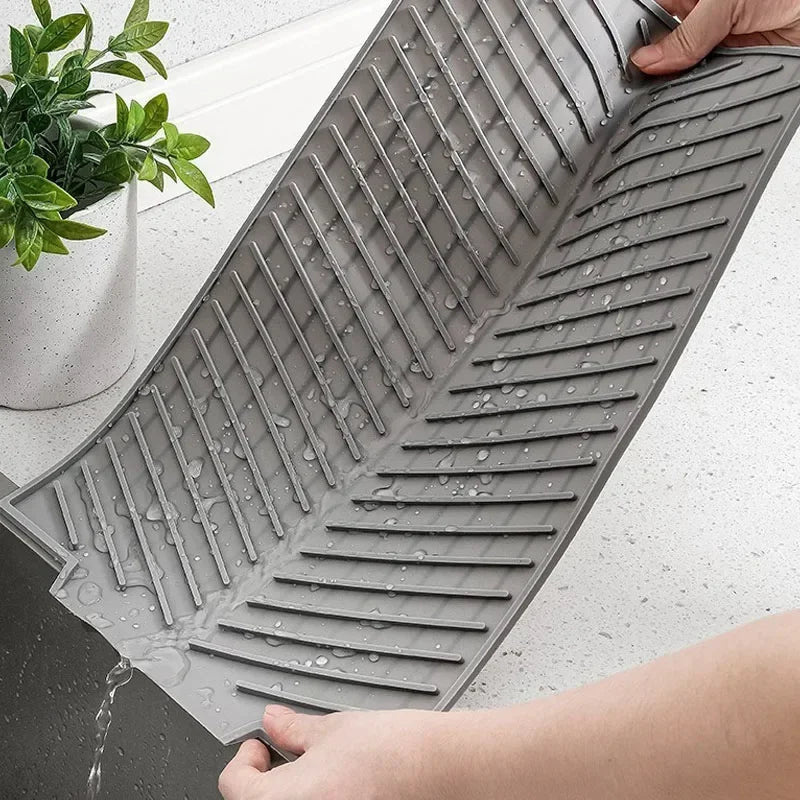 Silicone Dish Drying Mat with Drain Design - TRENDVYO