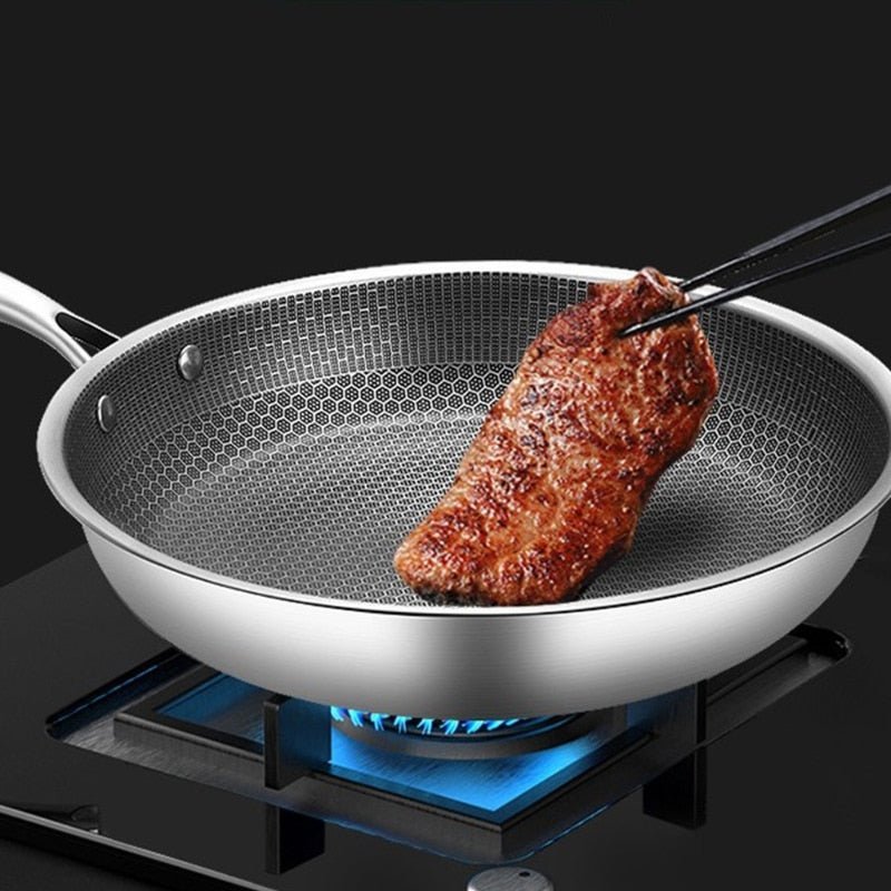 Stainless steel frying pan with non-stick coating for effortless cooking - TRENDVYO