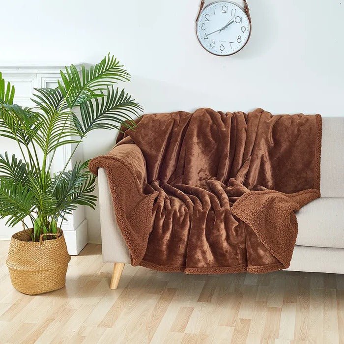 Waterproof Warm Blanket - TRENDVYO